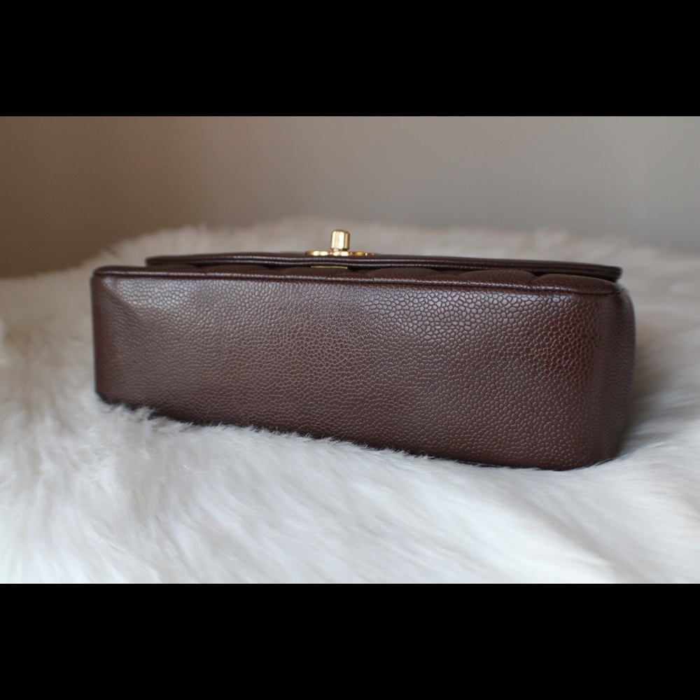 ❌SOLD❌Chanel Caviar Diana Cocoa Brown w/ 24k GHW - Picture 16 of 16